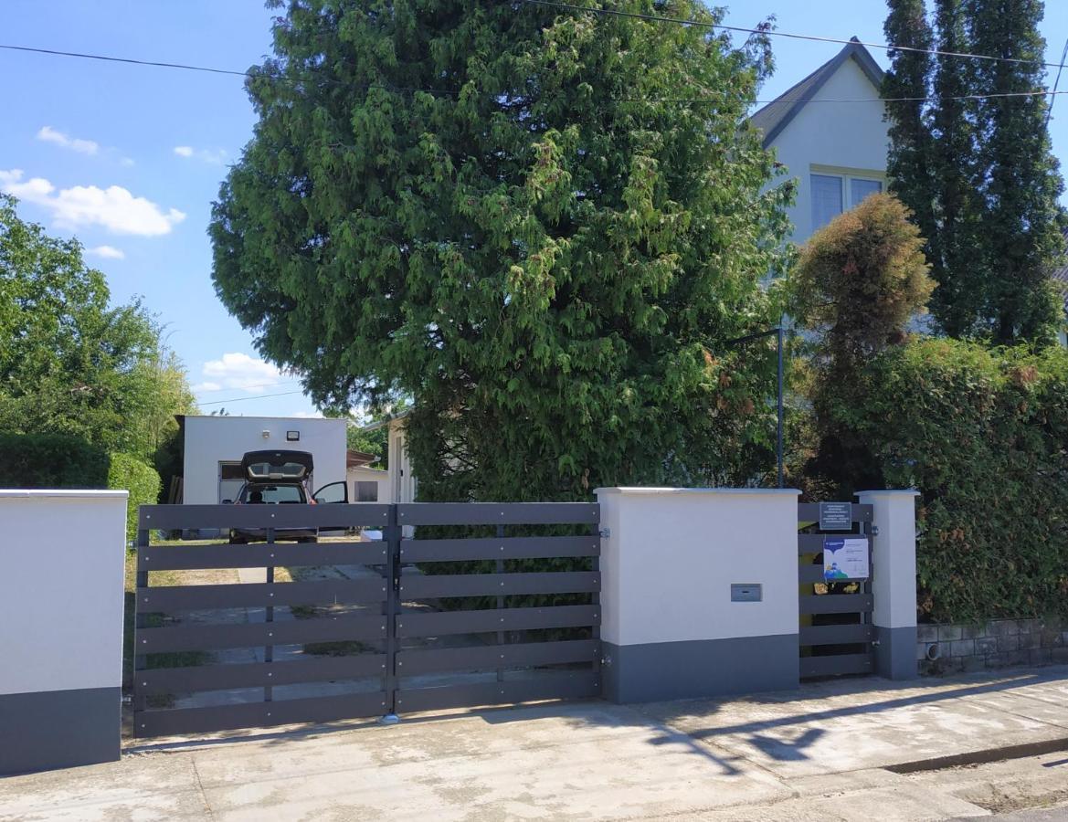 Aranyharmat Apartman Balatonlelle Zewnętrze zdjęcie